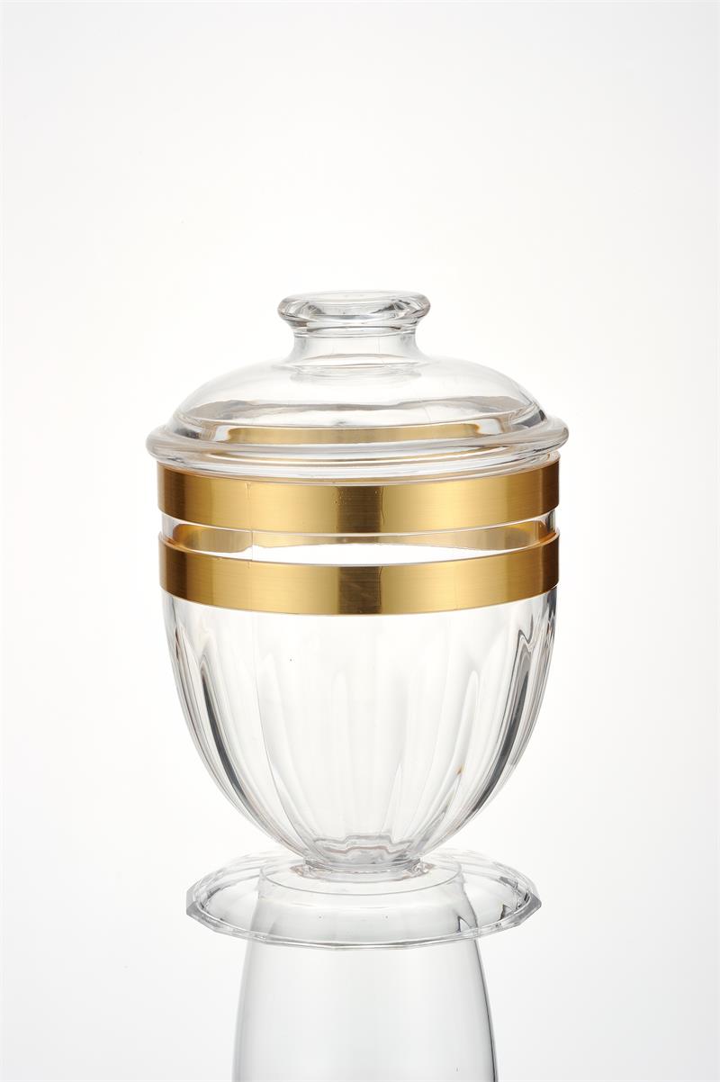 Small gilded sealed jar